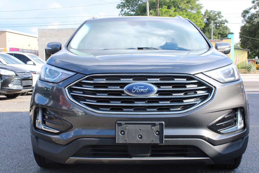 2020 Ford Edge Image 3