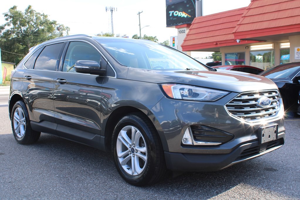 2020 Ford Edge Image 4