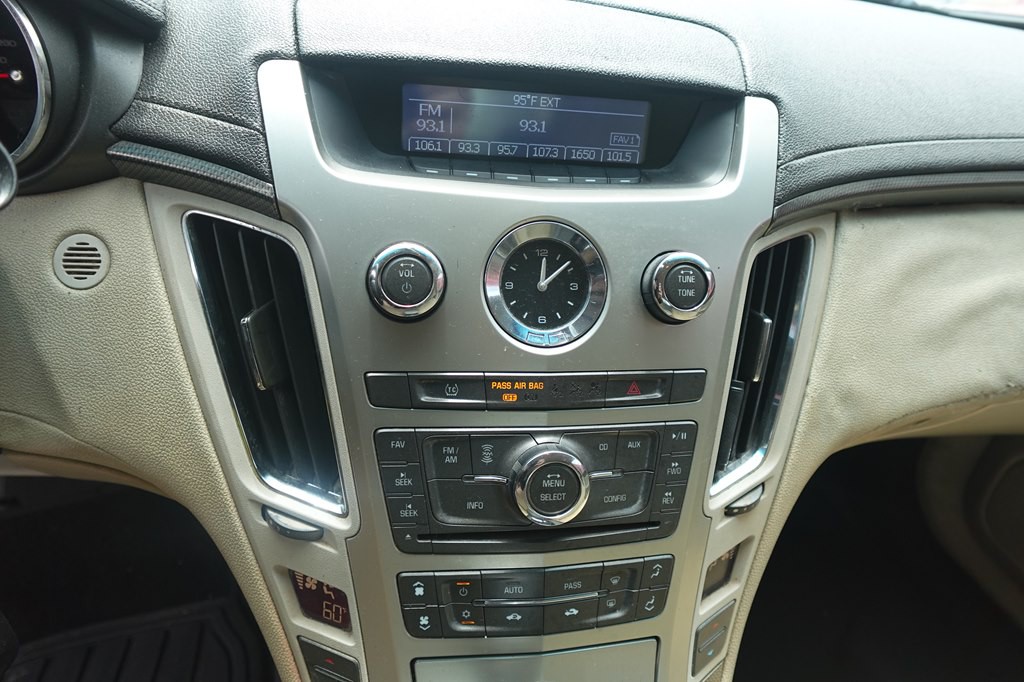 2008 Cadillac CTS Image 14