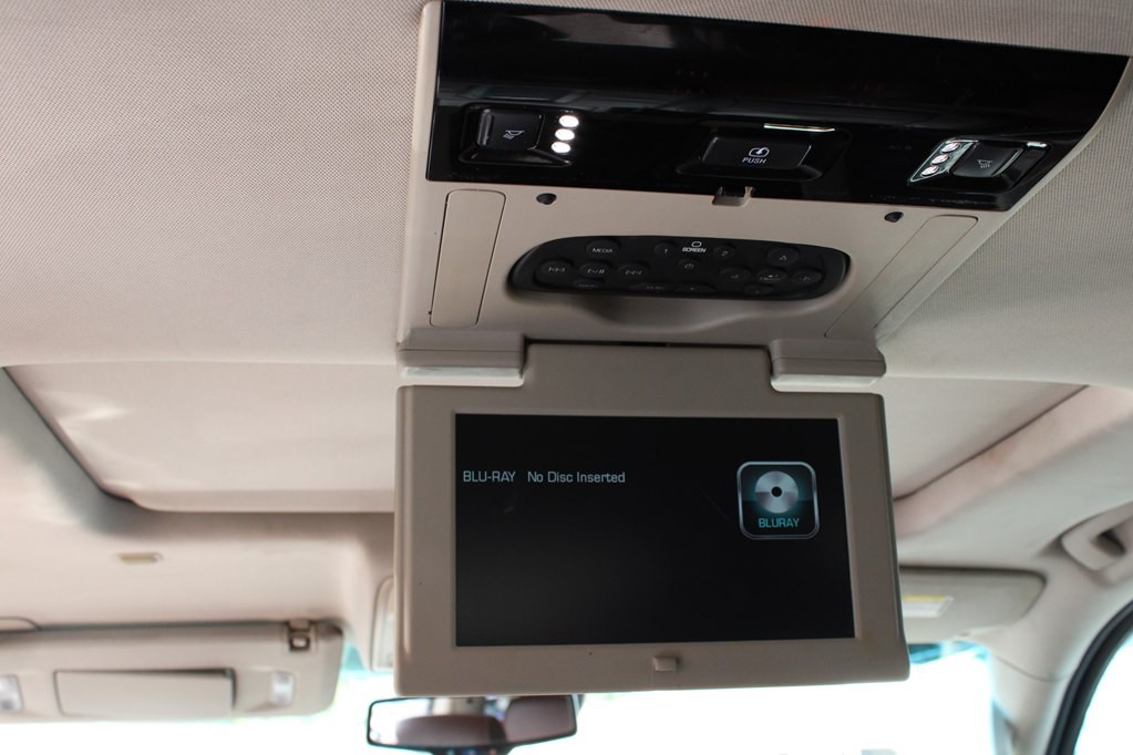 2016 Chevrolet Tahoe Image 20