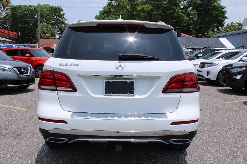 2017 Mercedes-Benz GLE-Class Image 6