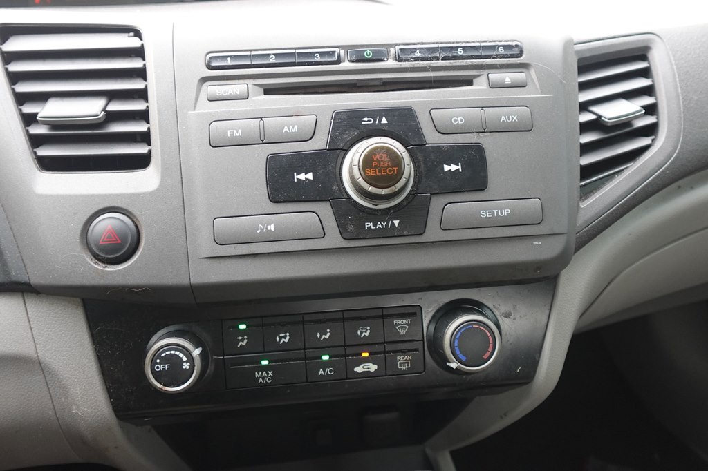2012 Honda Civic Image 9