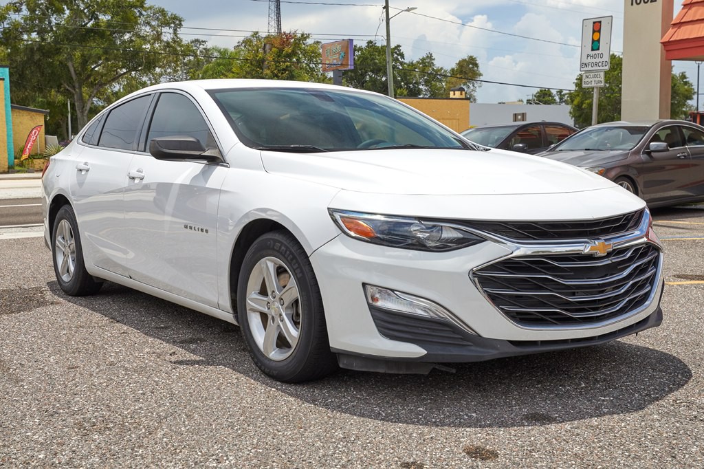 2019 Chevrolet Malibu Image 6