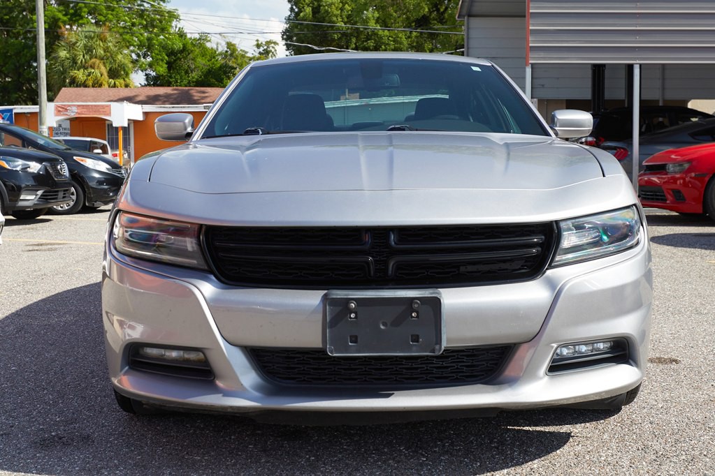 2017 Dodge Charger Image 2
