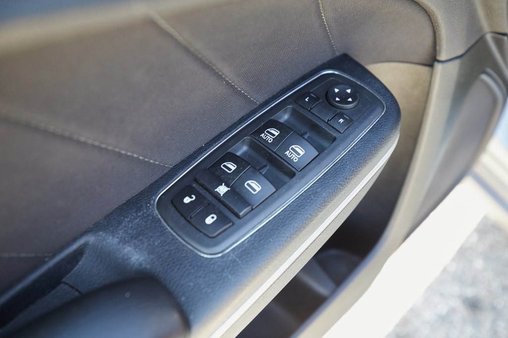2017 Dodge Charger Image 15