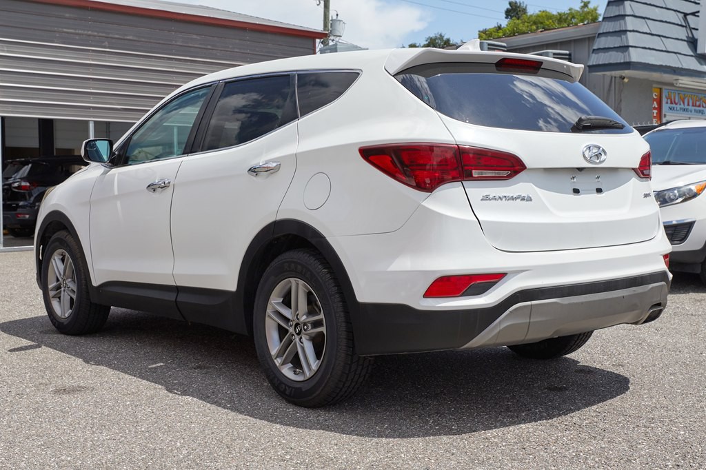 2017 Hyundai Santa Fe Sport Image 7