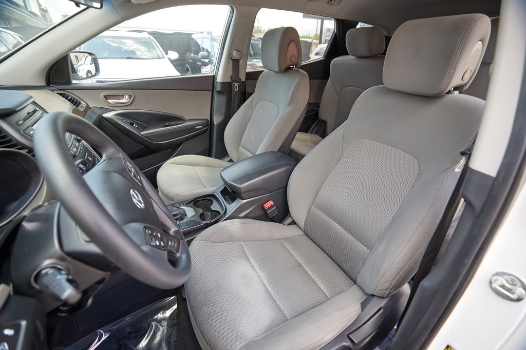 2017 Hyundai Santa Fe Sport Image 11
