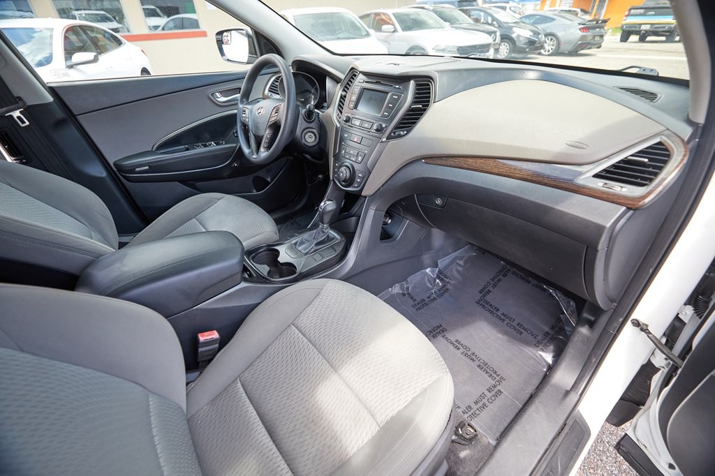 2017 Hyundai Santa Fe Sport Image 13