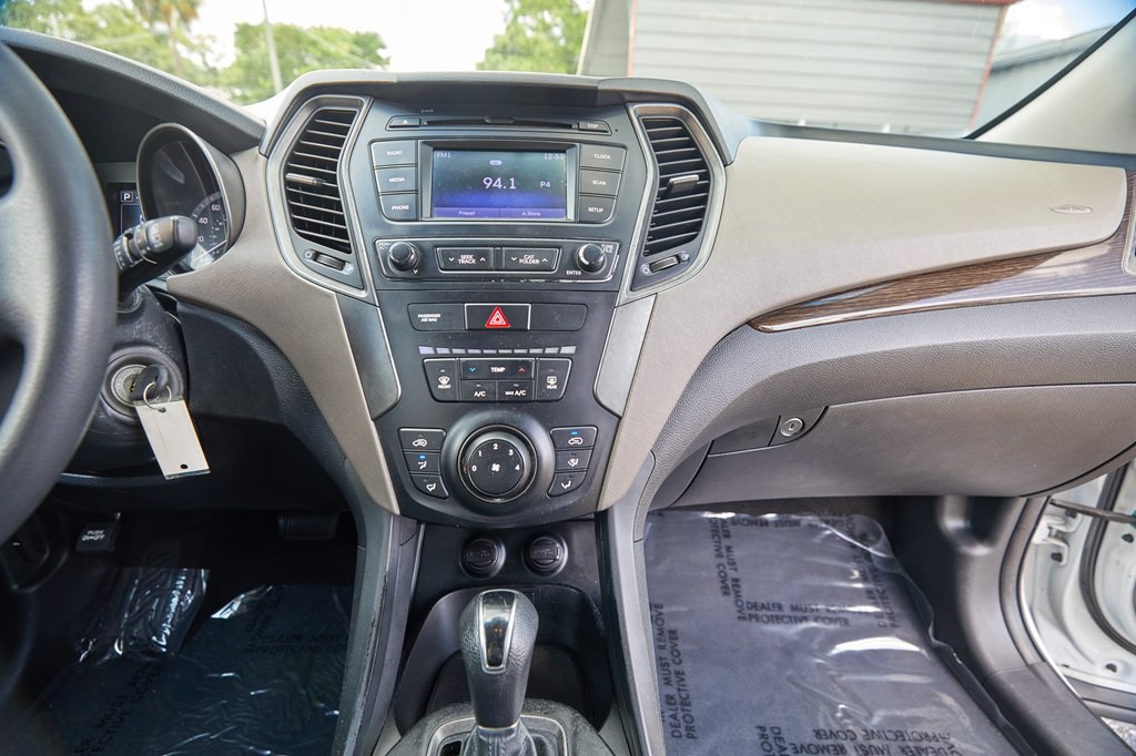 2017 Hyundai Santa Fe Sport Image 15