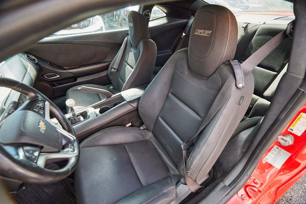 2015 Chevrolet Camaro Image 10