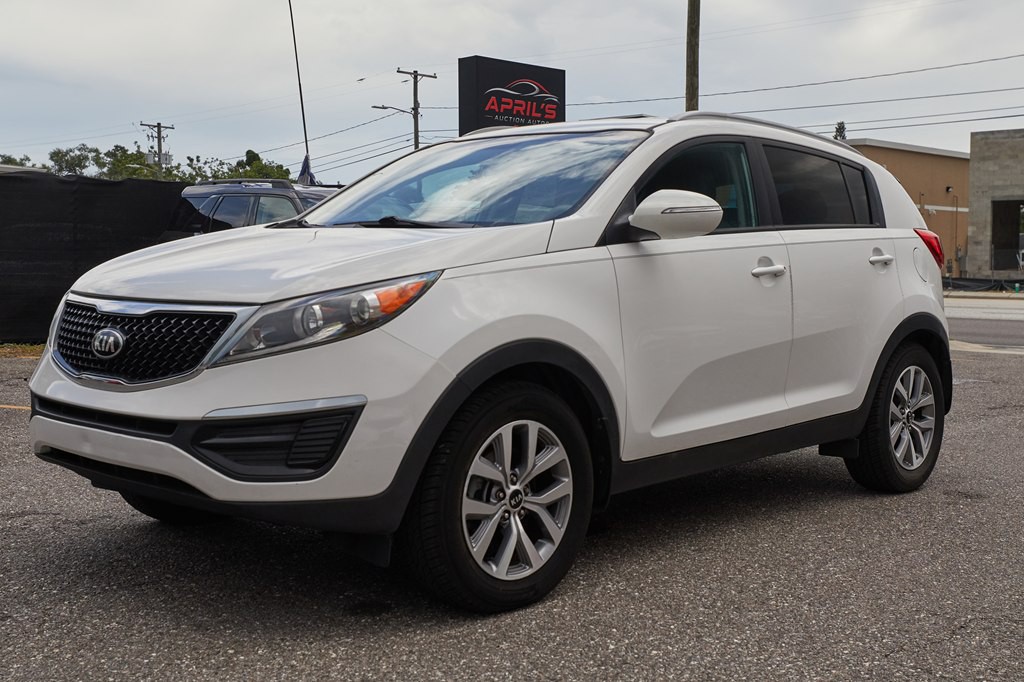 2015 Kia Sportage Image 1