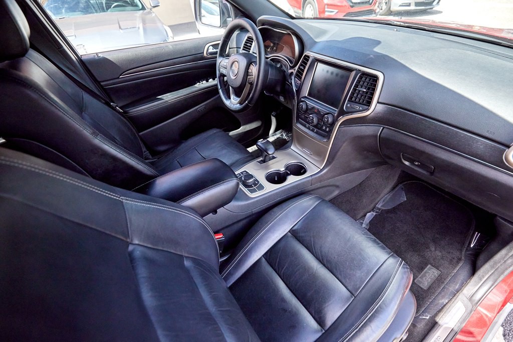 2015 Jeep Grand Cherokee Image 18