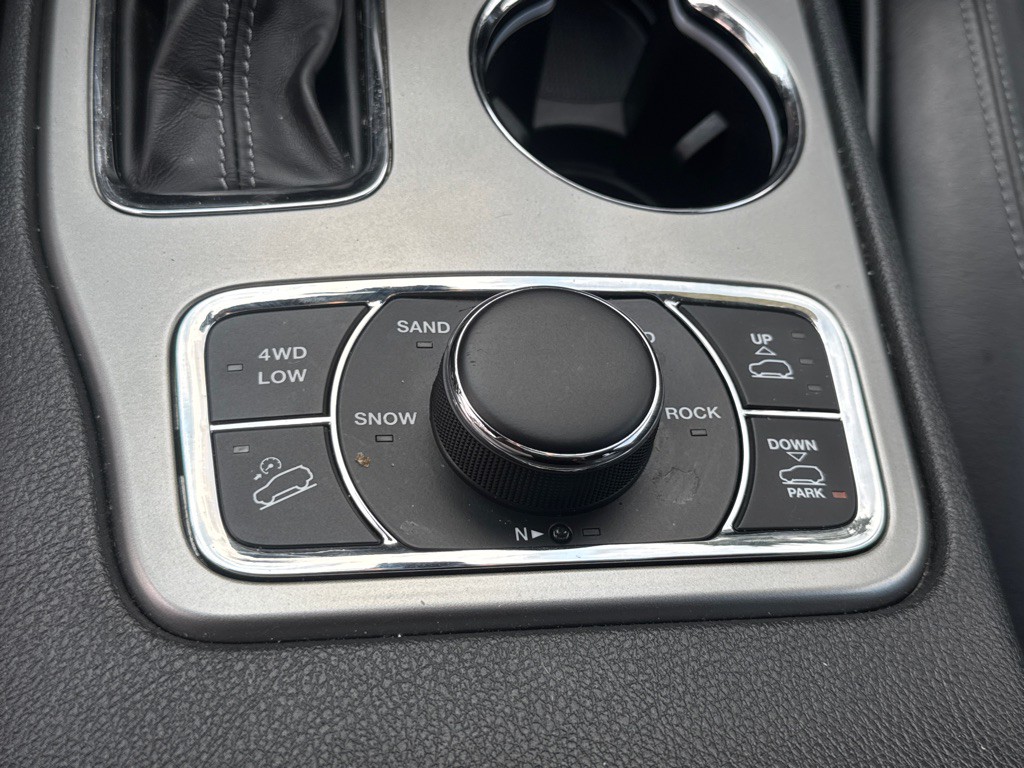 2020 Jeep Grand Cherokee Image 18