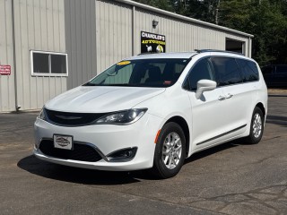 Image for 2020 Chrysler Pacifica Touring L ID: 7649168