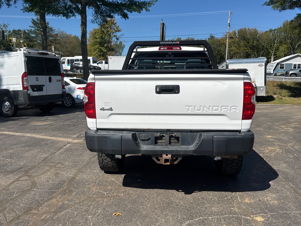 2017 Toyota Tundra Image 6
