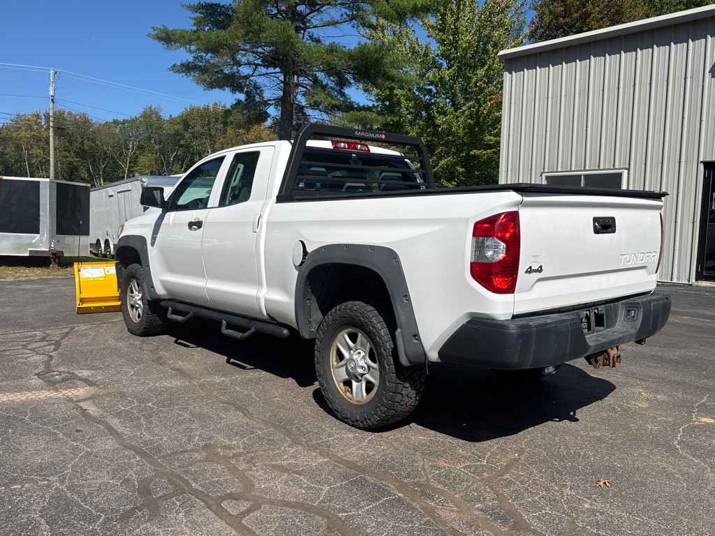 2017 Toyota Tundra Image 7