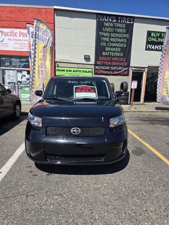 2009 Scion xB Image 2