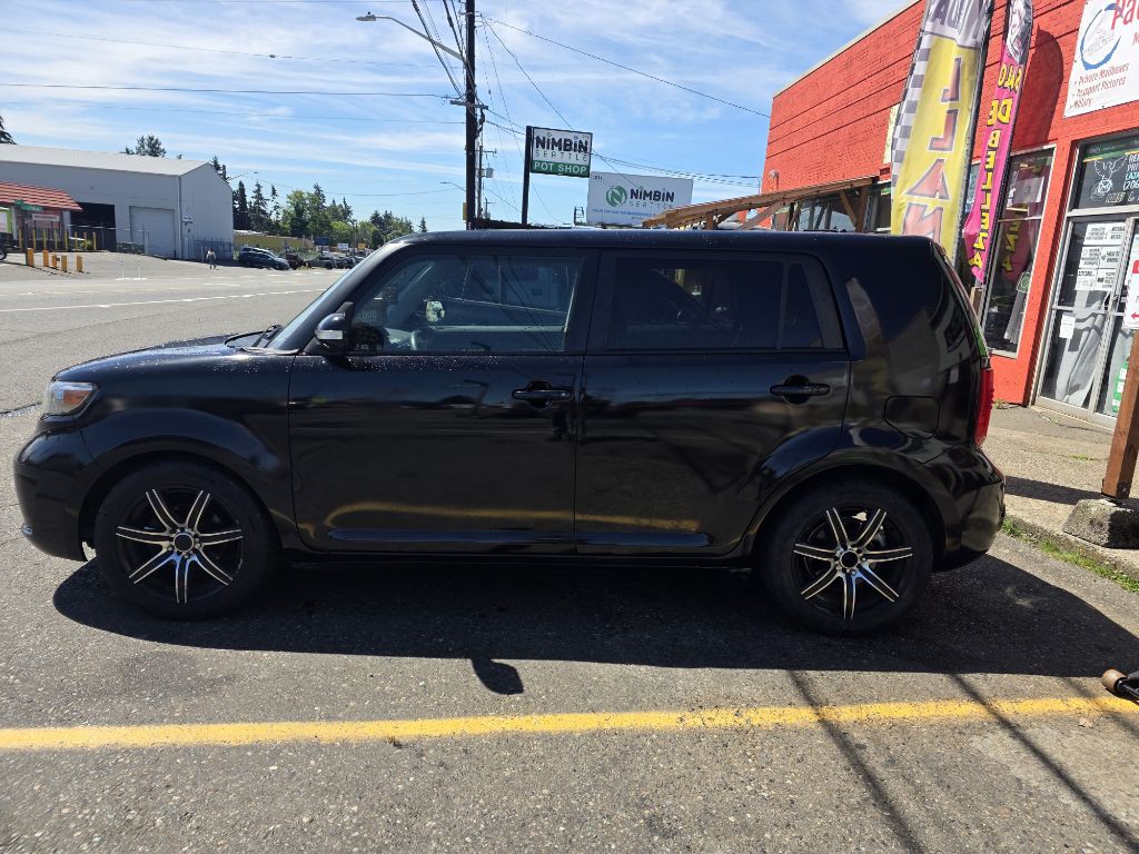 2009 Scion xB Image 8