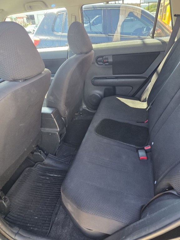 2009 Scion xB Image 9