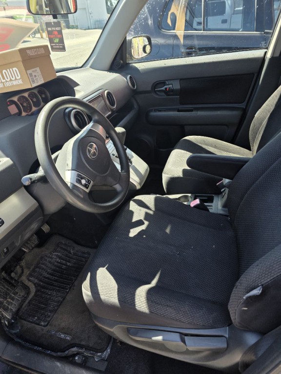 2009 Scion xB Image 10