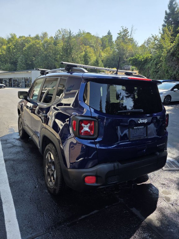 2018 Jeep Renegade Image 11