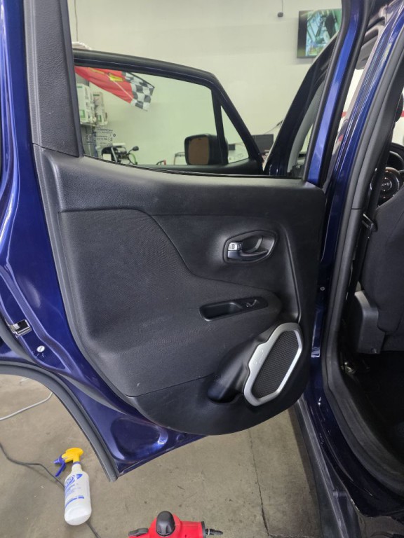 2018 Jeep Renegade Image 12