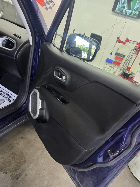 2018 Jeep Renegade Image 14