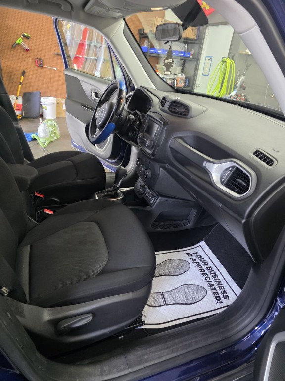 2018 Jeep Renegade Image 16