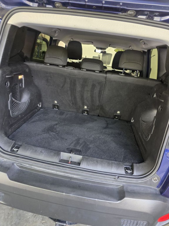 2018 Jeep Renegade Image 21