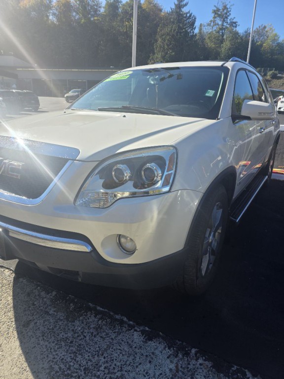 2009 GMC Acadia Image 1