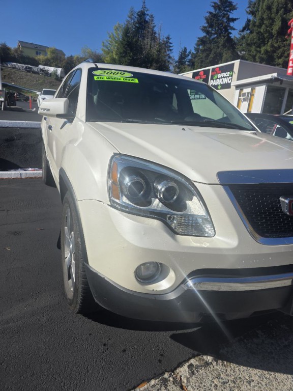 2009 GMC Acadia Image 2