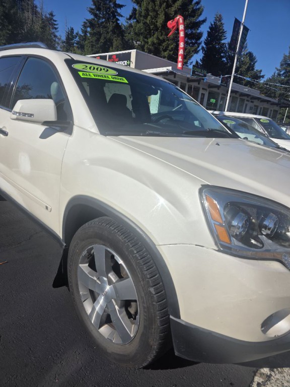 2009 GMC Acadia Image 4