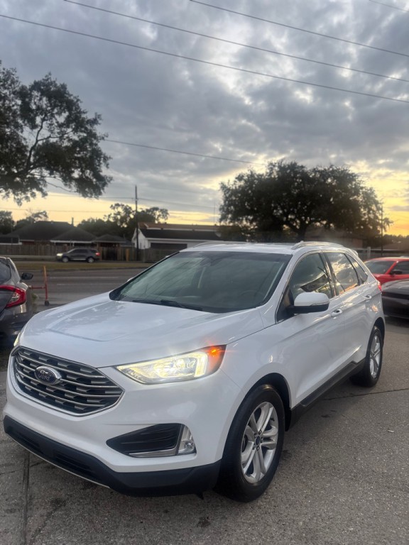 2019 Ford Edge Image 3