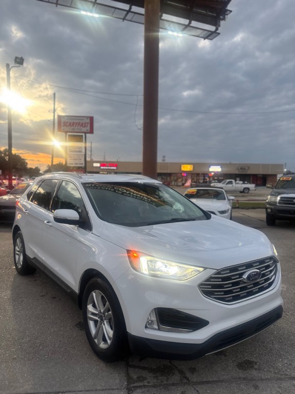2019 Ford Edge Image 18