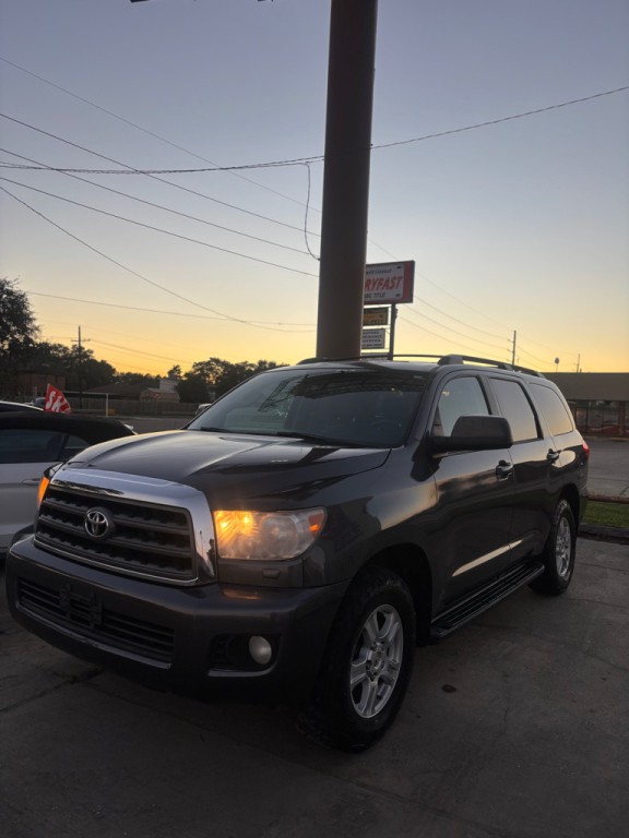 2015 Toyota Sequoia Image 3