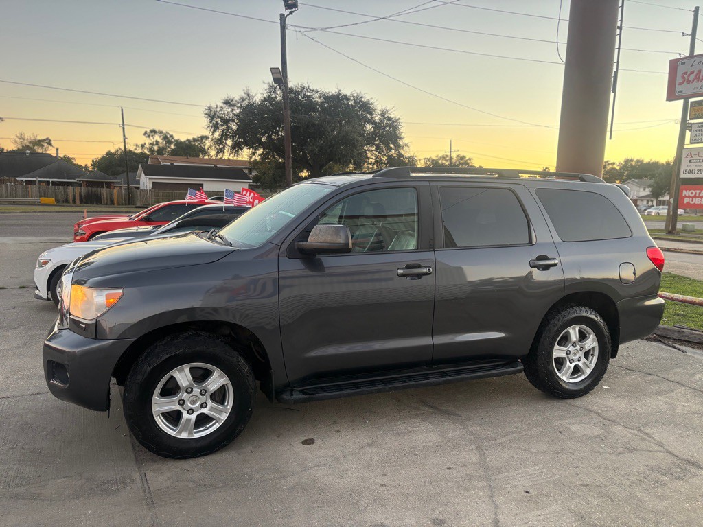 2015 Toyota Sequoia Image 4