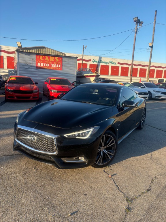 2017 INFINITI Q60 Image 2