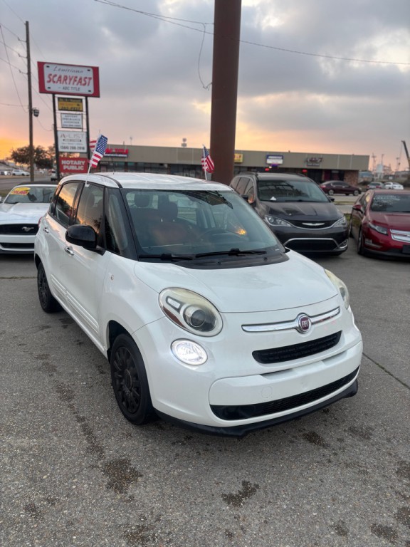 2014 FIAT 500L Image 3