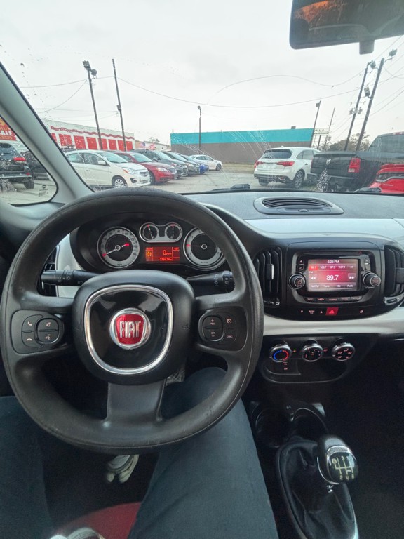 2014 FIAT 500L Image 7