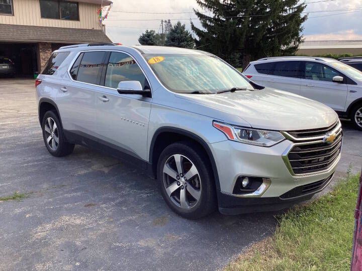 2018 Chevrolet Traverse Image 2