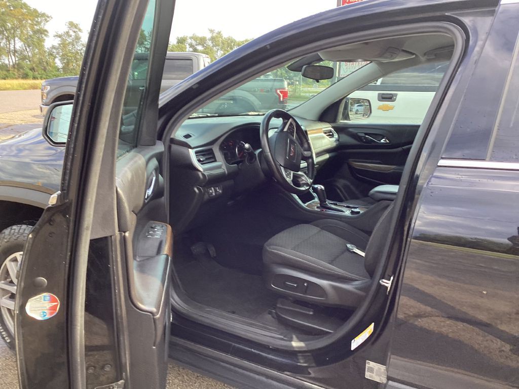 2018 GMC Acadia Image 13