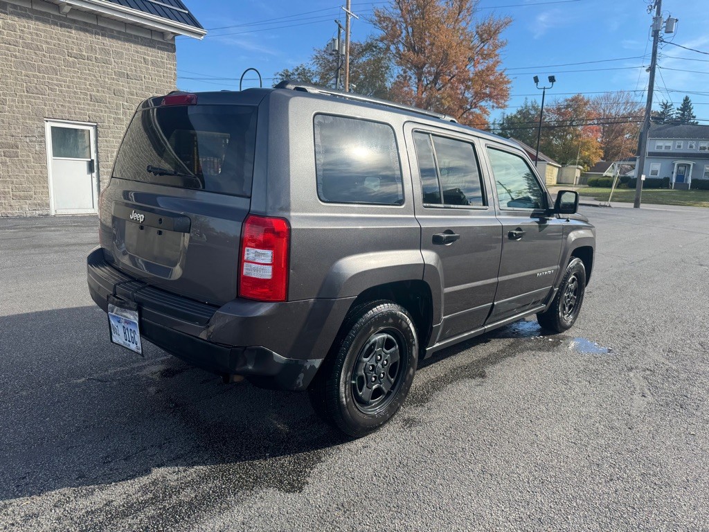 2017 Jeep Patriot Image 5