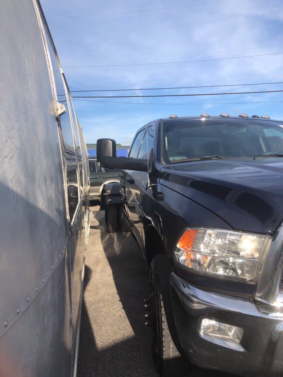2017 RAM 3500 Image 4