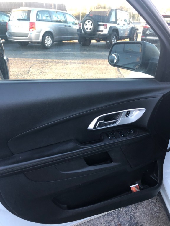 2016 Chevrolet Equinox Image 3