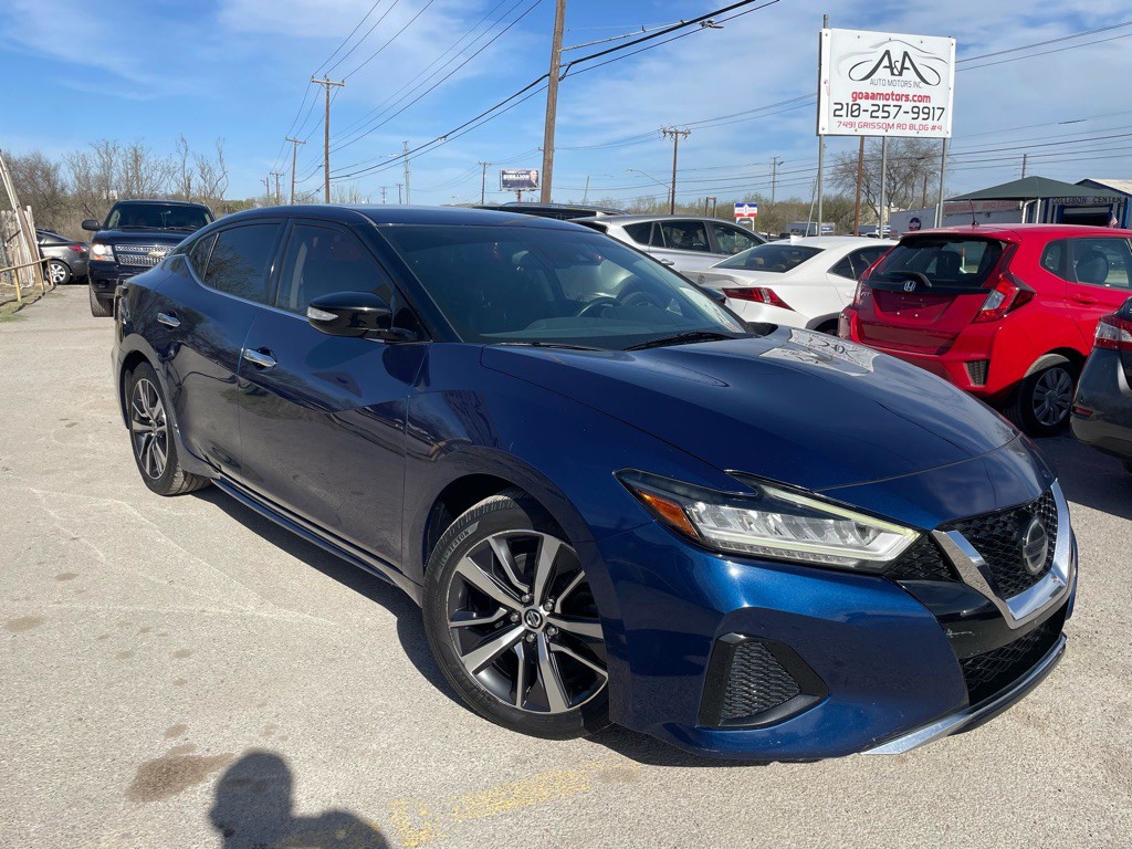 2020 Nissan Maxima Image 2