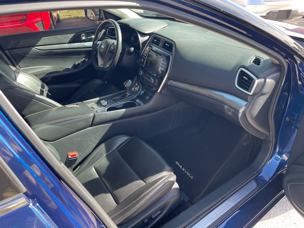 2020 Nissan Maxima Image 9