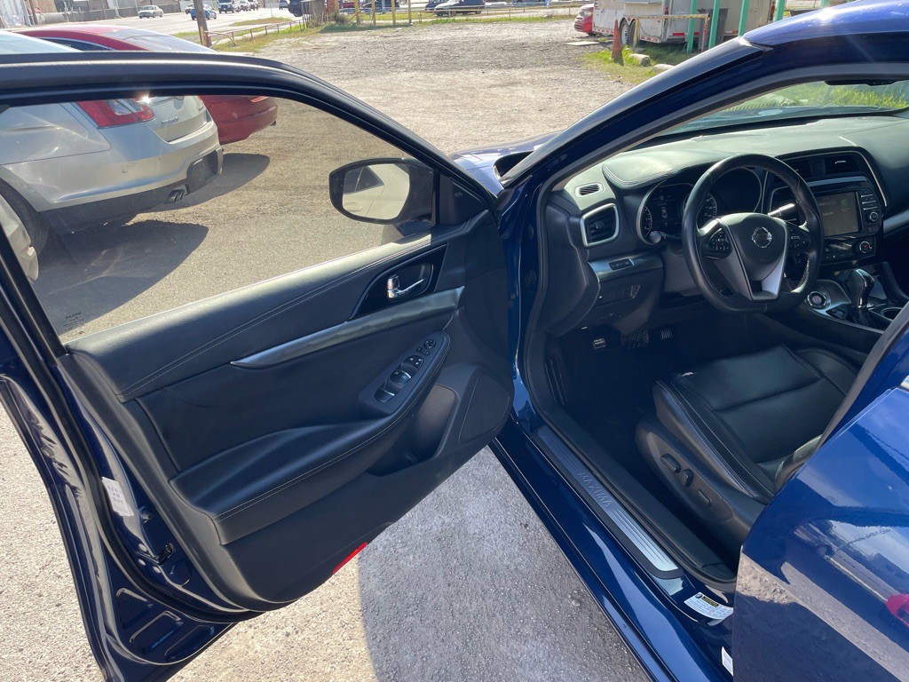 2020 Nissan Maxima Image 10