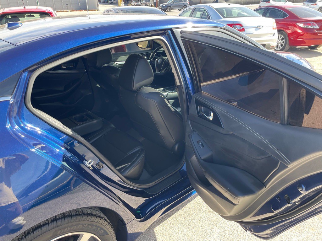2020 Nissan Maxima Image 12