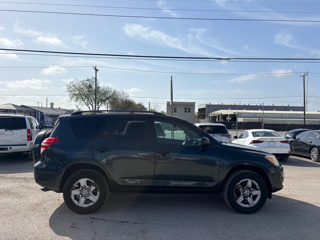 2011 Toyota Rav4 Image 4