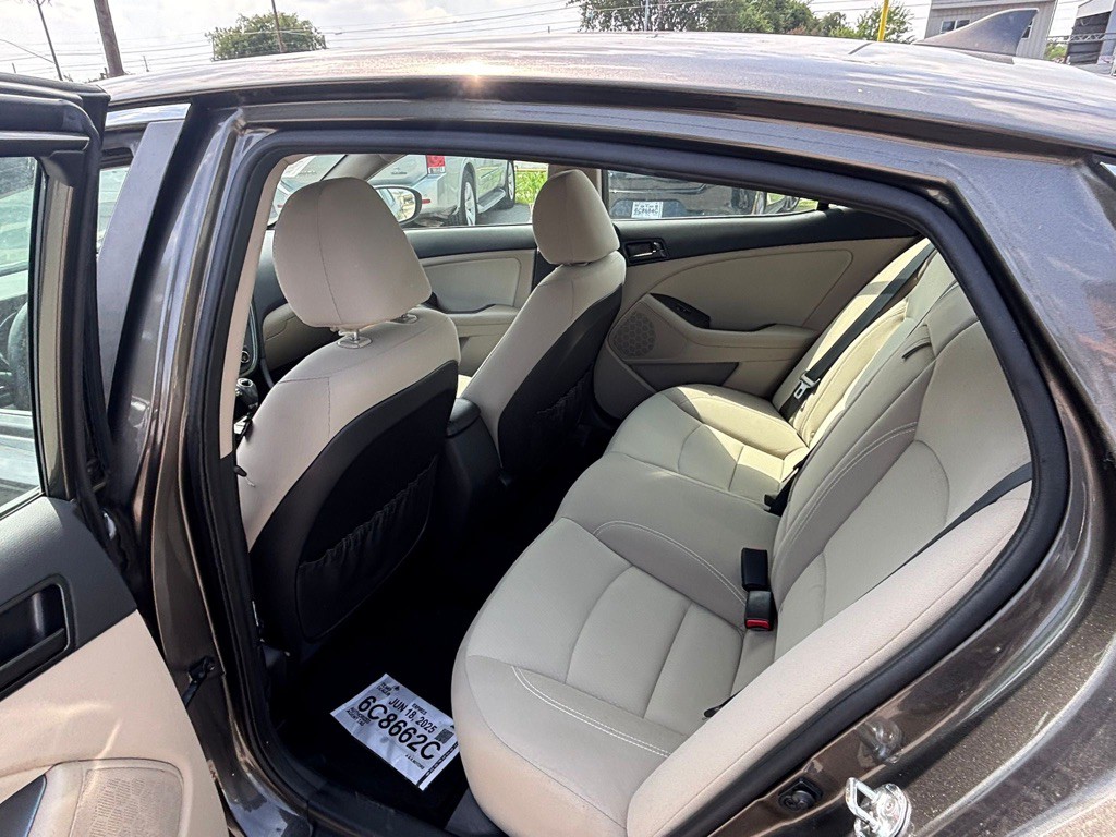 2013 Kia Optima Image 12